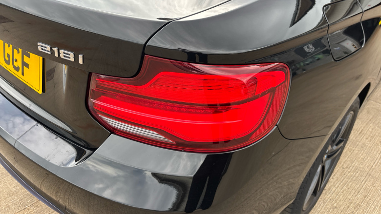 BMW 2 Series 218i Sport 2dr [Nav] Petrol Coupe